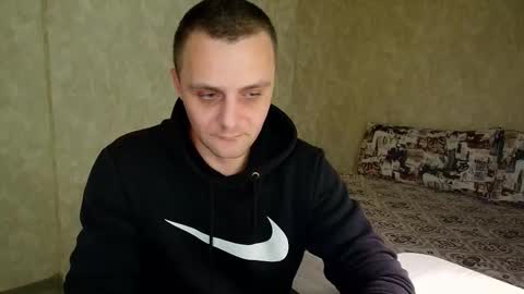 Snapshot of john_3019 chatting on November 11, 8:09 pm John online show from November 11, 8:09 pm