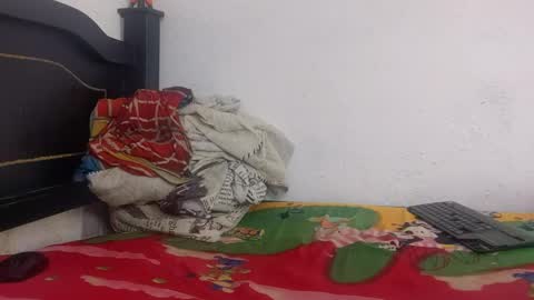 Snapshot of john_balthor chatting on December 11, 2:44 pm online show from December 11, 2:44 pm