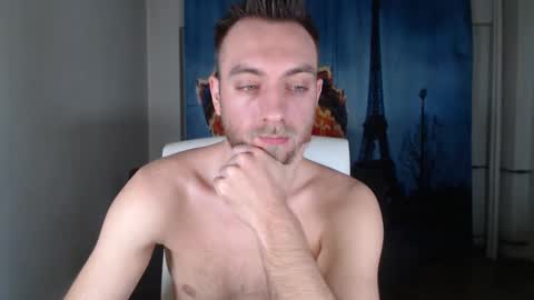 Snapshot of john_green77 chatting on February 12, 11:51 pm John online show from February 12, 11:51 pm