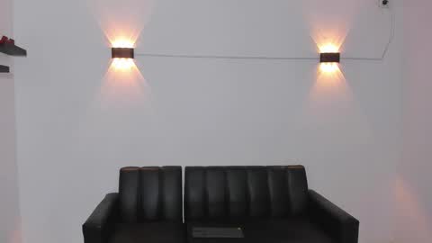 john_ssnow29 online show from March 22, 10:07 am