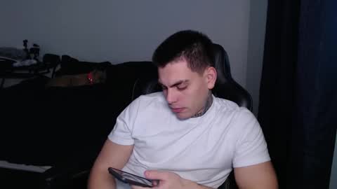 JAXX online show from January 6, 4:00 pm