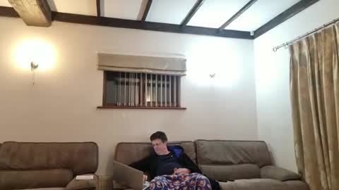 johnathan_stuart33 online show from February 22, 11:25 pm