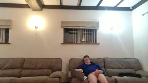 johnathan_stuart33 online show from March 25, 1:11 am