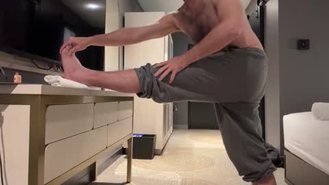 J online show from October 20, 8:59 am