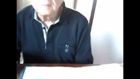 Snapshot of johnjohn6226623 chatting on November 18, 2:21 pm johnjohn6226 online show from November 18, 2:21 pm