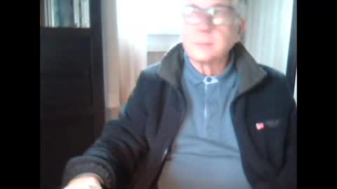 johnjohn6226 online show from January 13, 2:44 pm