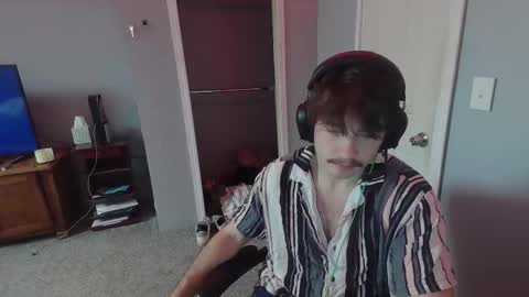 Snapshot of johnlights0 chatting on December 16, 8:47 pm John Lights online show from December 16, 8:47 pm