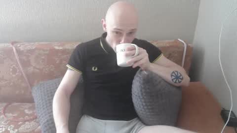 Johnny online show from March 12, 10:26 am