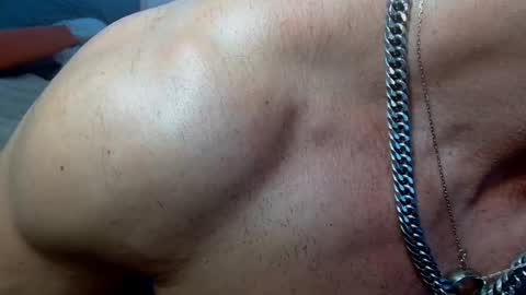 Snapshot of johnnyfun_xxx chatting on February 21, 11:32 pm Johnnystrongarms                 online show from February 21, 11:32 pm