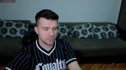 Johnny online show from April 17, 5:16 pm