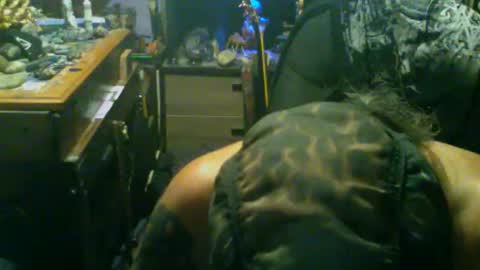 johnnyshung1 online show from November 4, 2:32 am