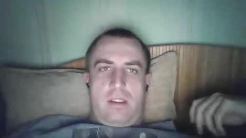 Snapshot of johnoreon chatting on December 4, 10:13 am johnoreon online show from December 4, 10:13 am