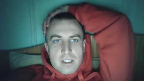 Snapshot of johnoreon chatting on December 8, 1:03 pm johnoreon online show from December 8, 1:03 pm