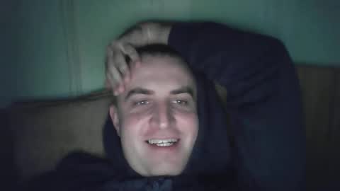 Snapshot of johnoreon chatting on December 22, 10:06 am johnoreon online show from December 22, 10:06 am