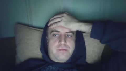 Snapshot of johnoreon chatting on December 23, 9:27 am johnoreon online show from December 23, 9:27 am