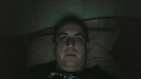 Snapshot of johnoreon chatting on December 25, 1:41 pm johnoreon online show from December 25, 1:41 pm