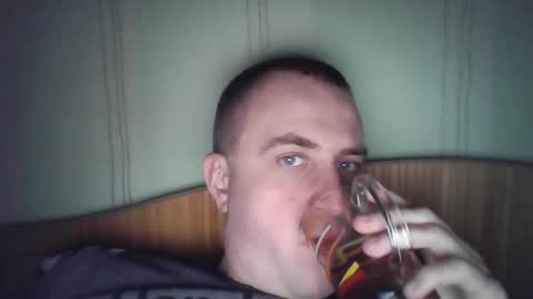 Snapshot of johnoreon chatting on February 14, 1:40 pm johnoreon online show from February 14, 1:40 pm