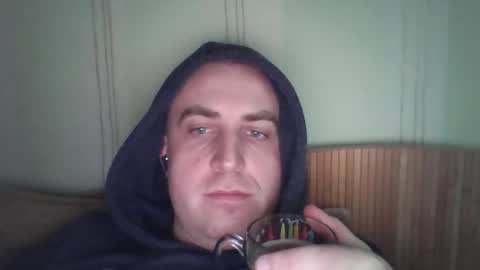Snapshot of johnoreon chatting on February 24, 10:26 am johnoreon online show from February 24, 10:26 am
