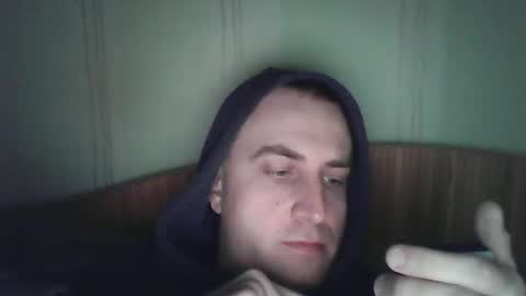Snapshot of johnoreon chatting on March 4, 12:22 pm johnoreon online show from March 4, 12:22 pm