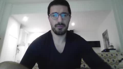 Snapshot of johnparis7575 chatting on December 3, 4:14 am Johnfrench online show from December 3, 4:14 am