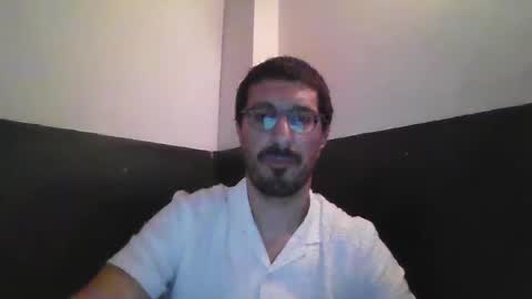 Snapshot of johnparis7575 chatting on November 5, 10:32 pm Johnfrench online show from November 5, 10:32 pm