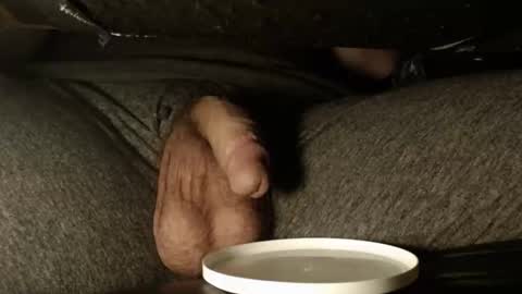 Snapshot of johnsamuels2 chatting on November 18, 11:59 pm John Samuels online show from November 18, 11:59 pm