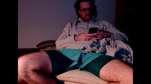 Snapshot of johnybeats chatting on October 27, 12:58 am johnybeats online show from October 27, 12:58 am