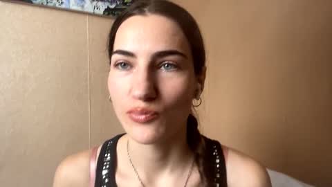 Kate online show from January 9, 7:33 am