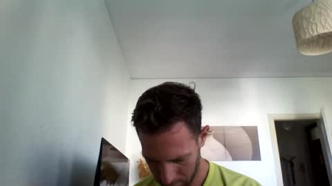 Snapshot of jojo19844 chatting on September 25, 9:24 am jojo19844 online show from September 25, 9:24 am
