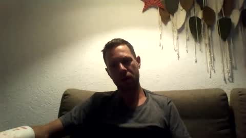 Snapshot of jojo19844 chatting on November 25, 10:21 pm jojo19844 online show from November 25, 10:21 pm