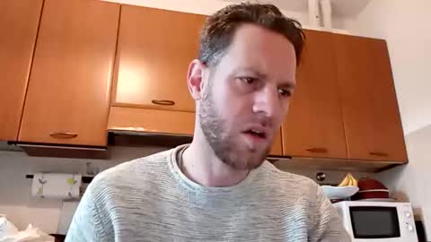 jojo19844 online show from March 19, 4:44 pm