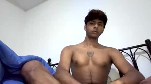 Snapshot of jojokii chatting on October 14, 1:28 am jojokii online show from October 14, 1:28 am