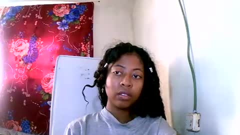 joliekah27 online show from January 27, 4:09 am