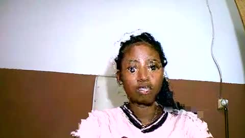 joliekah27 online show from February 14, 1:29 pm