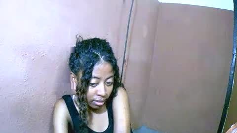 joliekah27 online show from March 2, 7:02 pm