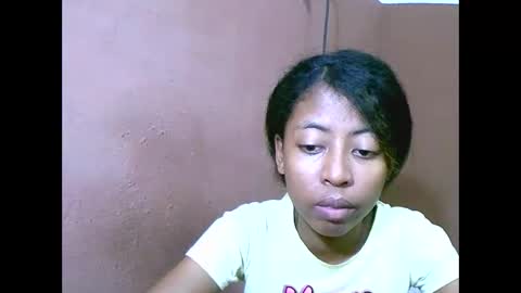 joliekah27 online show from March 5, 10:21 pm