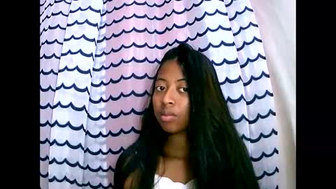 joliekah27 online show from September 11, 7:25 pm