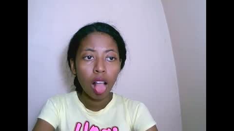 Snapshot of joliekah27 chatting on November 3, 10:21 pm joliekah27 online show from November 3, 10:21 pm