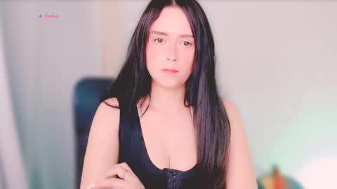 Snapshot of joliinee chatting on December 18, 2:39 am ArianaJoliiee online show from December 18, 2:39 am