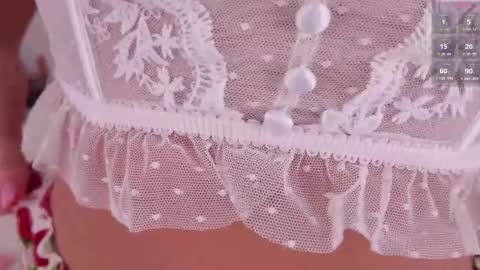 Belle online show from October 4, 1:03 am