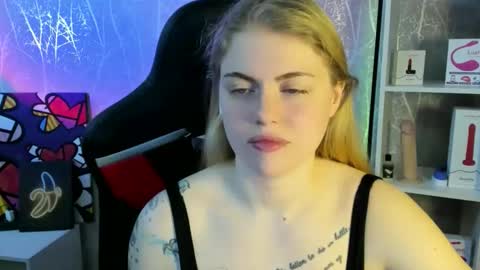 Jolly online show from April 16, 2:45 am