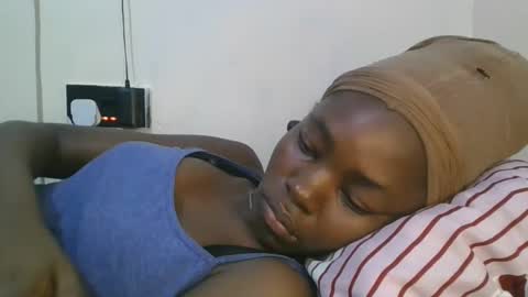 jollynabeb online show from October 15, 12:33 am