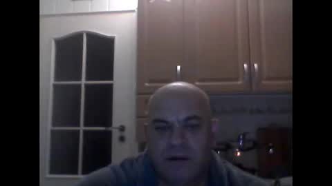 Snapshot of jolmasz30 chatting on January 21, 1:08 am jolmasz30 online show from January 21, 1:08 am