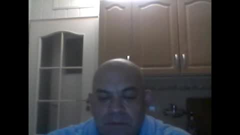 Snapshot of jolmasz30 chatting on February 17, 1:04 am jolmasz30 online show from February 17, 1:04 am