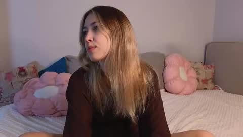 Viola online show from October 5, 11:30 am