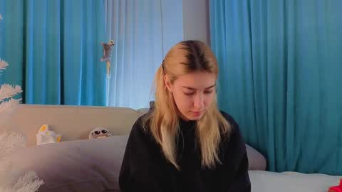 Viola online show from December 19, 11:28 am