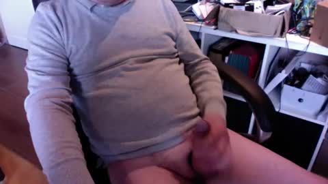 jomaster1970 online show from October 22, 7:52 am