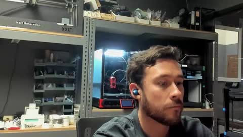 Snapshot of jonadams805 chatting on October 28, 5:00 am jonadams805 online show from October 28, 5:00 am