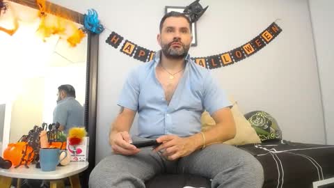  JONAS BEARD  online show from October 23, 3:11 pm