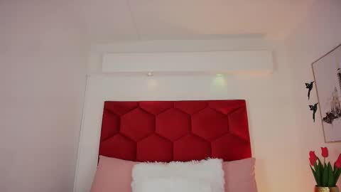 Snapshot of jonas_hiill chatting on September 21, 12:51 pm Jonas online show from September 21, 12:51 pm